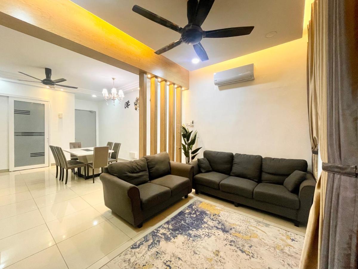 Sofiamuslim Homestay Putrajaya- Near Alamanda Mall & Federal Government Administrative Centre Kompleks Abcdef Exterior photo