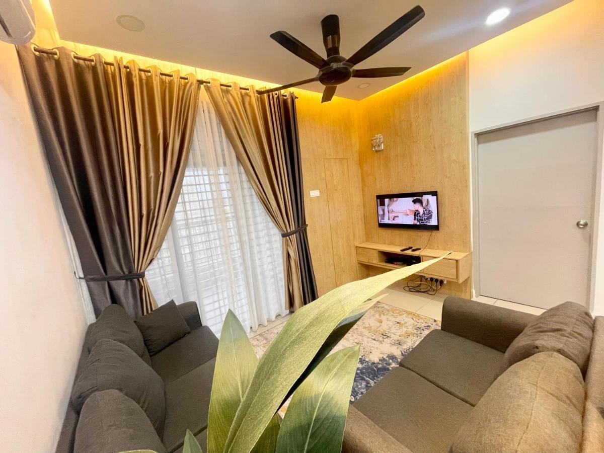 Sofiamuslim Homestay Putrajaya- Near Alamanda Mall & Federal Government Administrative Centre Kompleks Abcdef Exterior photo