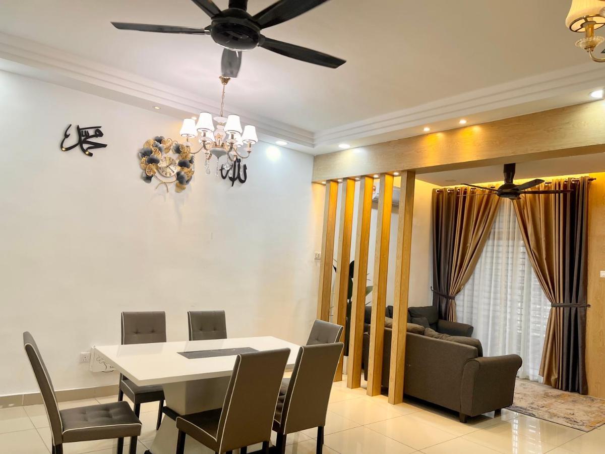 Sofiamuslim Homestay Putrajaya- Near Alamanda Mall & Federal Government Administrative Centre Kompleks Abcdef Exterior photo